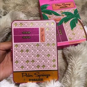 Makeup Too Faced